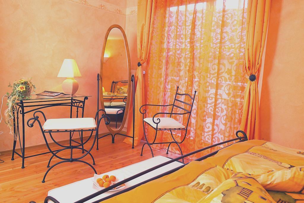 Cleo'S Hotel Kallstadt Ngoại thất bức ảnh